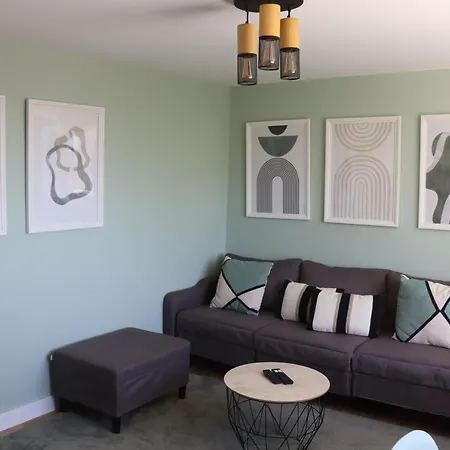 Lisbon, T2 Renewed Duplex With River View, Beato, * ליסבון