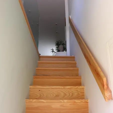 דירה Lisbon, T2 Renewed Duplex With River View, Beato, *